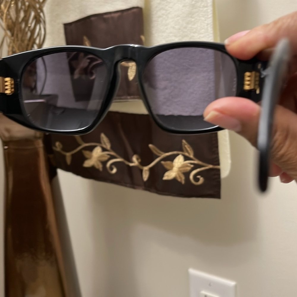 Chanel vintage sunglasses - Picture 12 of 16